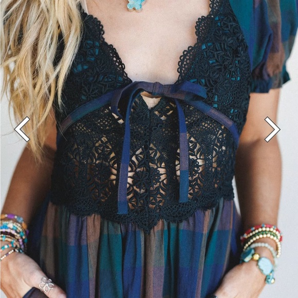 Three Bird Nest Plaid Maxi Dress with Lace Crochet Bodice - Picture 2 of 5